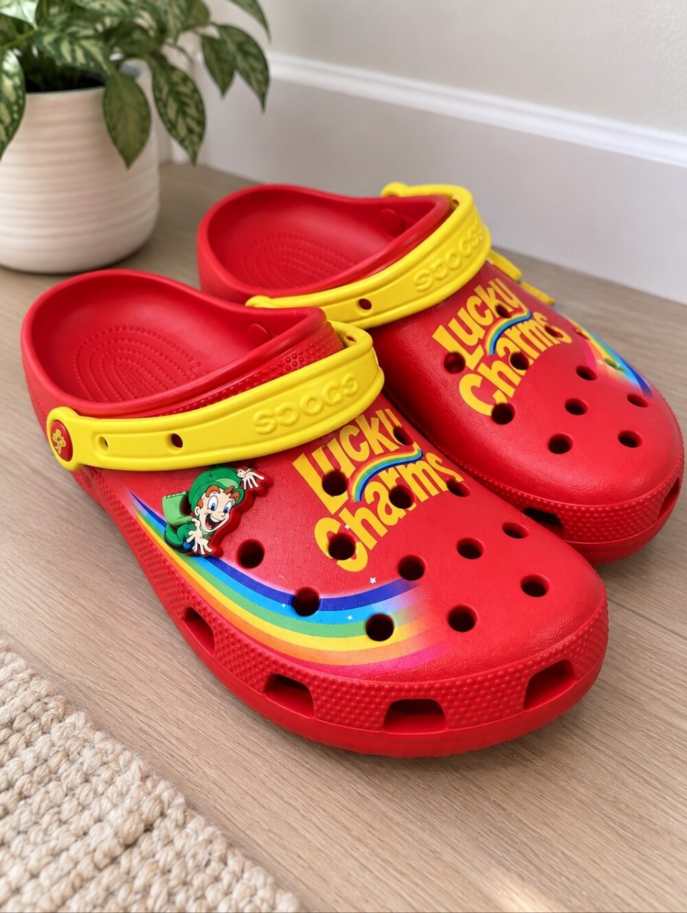 Lucky Charms x Crocs Classic Clogs Red Rainbow Limited Edition Unisex Men's 10